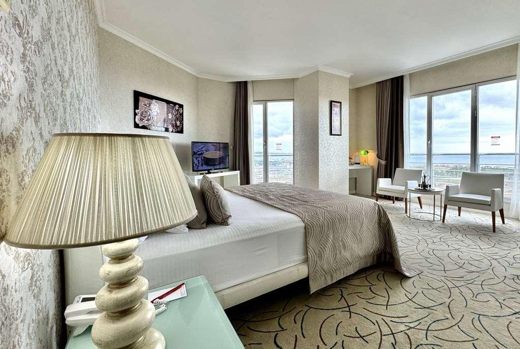 Ramada By Wyndham Tekirdag Hotel Room photo